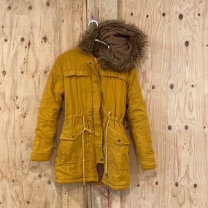 Sykooria jacket. Perfect for winter, fuzzy inside, mark on sleeve is from water